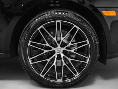 2026 Porsche Macan T