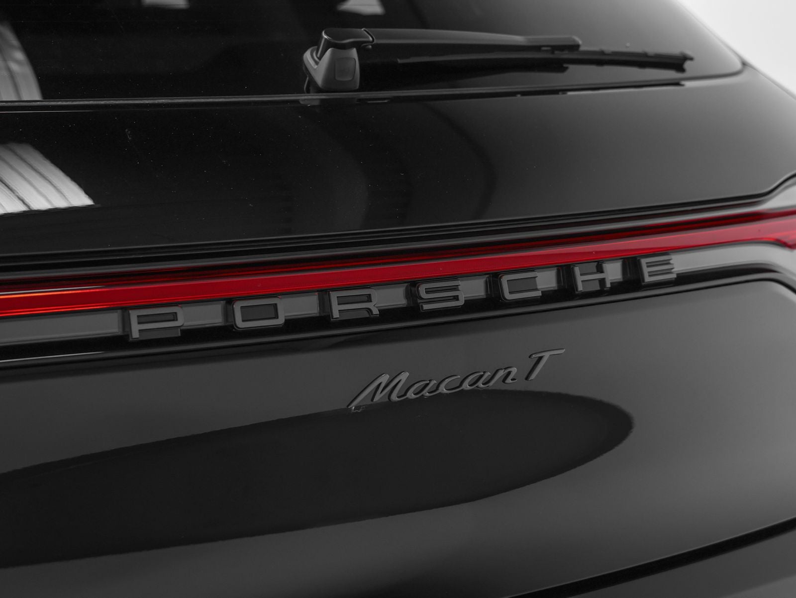 2026 Porsche Macan T