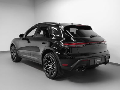 2026 Porsche Macan T