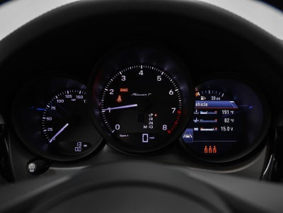 2026 Porsche Macan T
