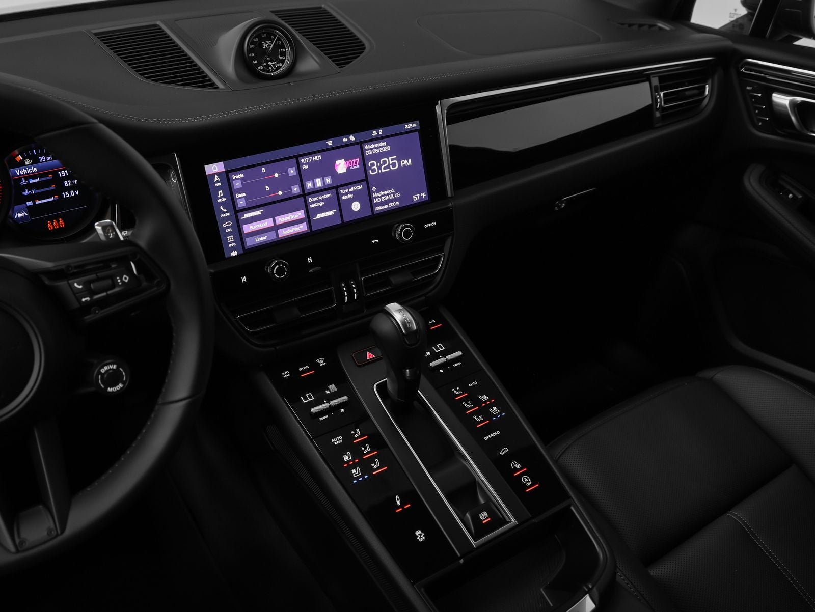 2026 Porsche Macan T