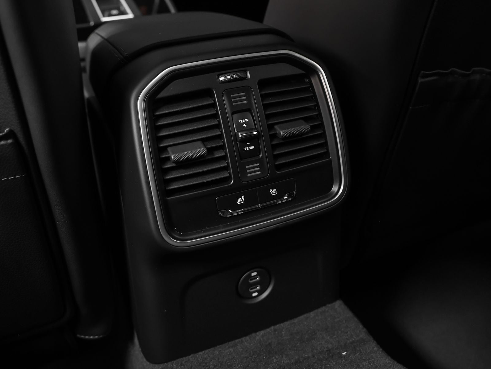 2026 Porsche Macan T
