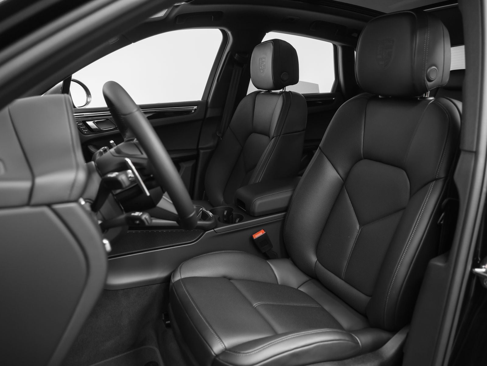 2026 Porsche Macan T