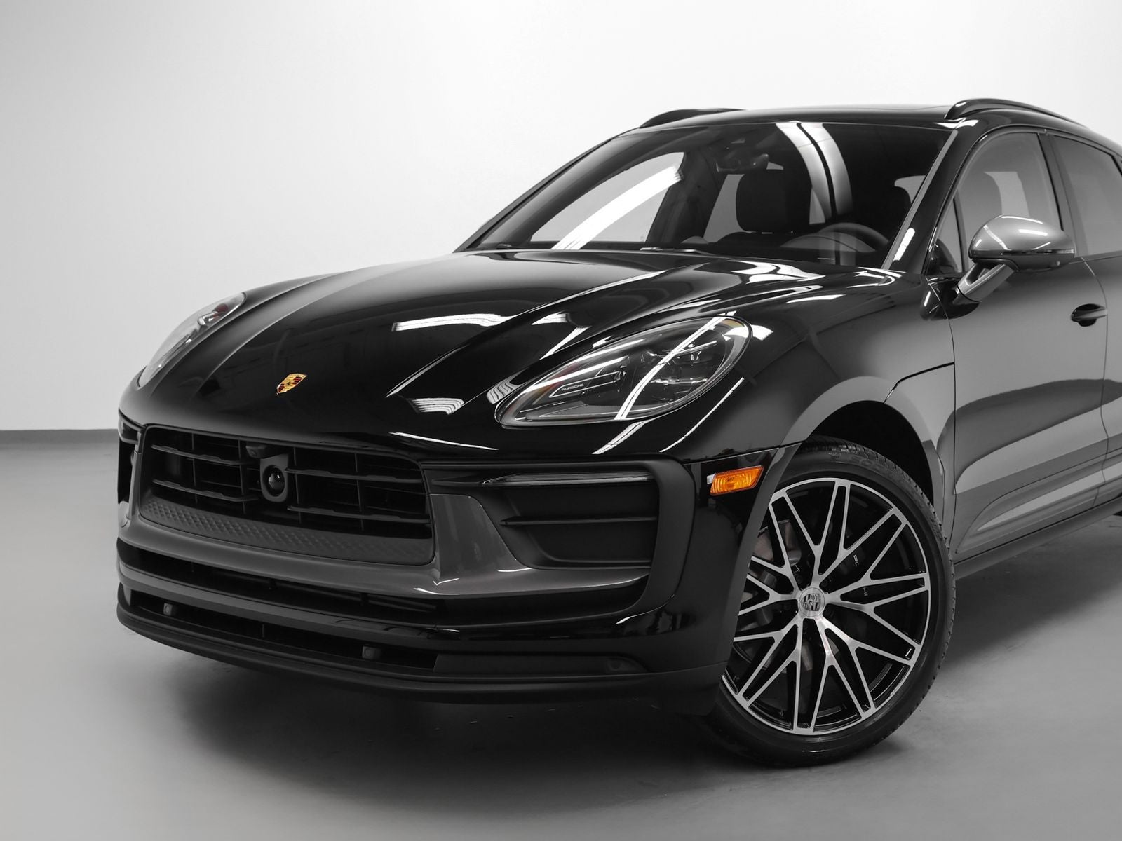 2026 Porsche Macan T