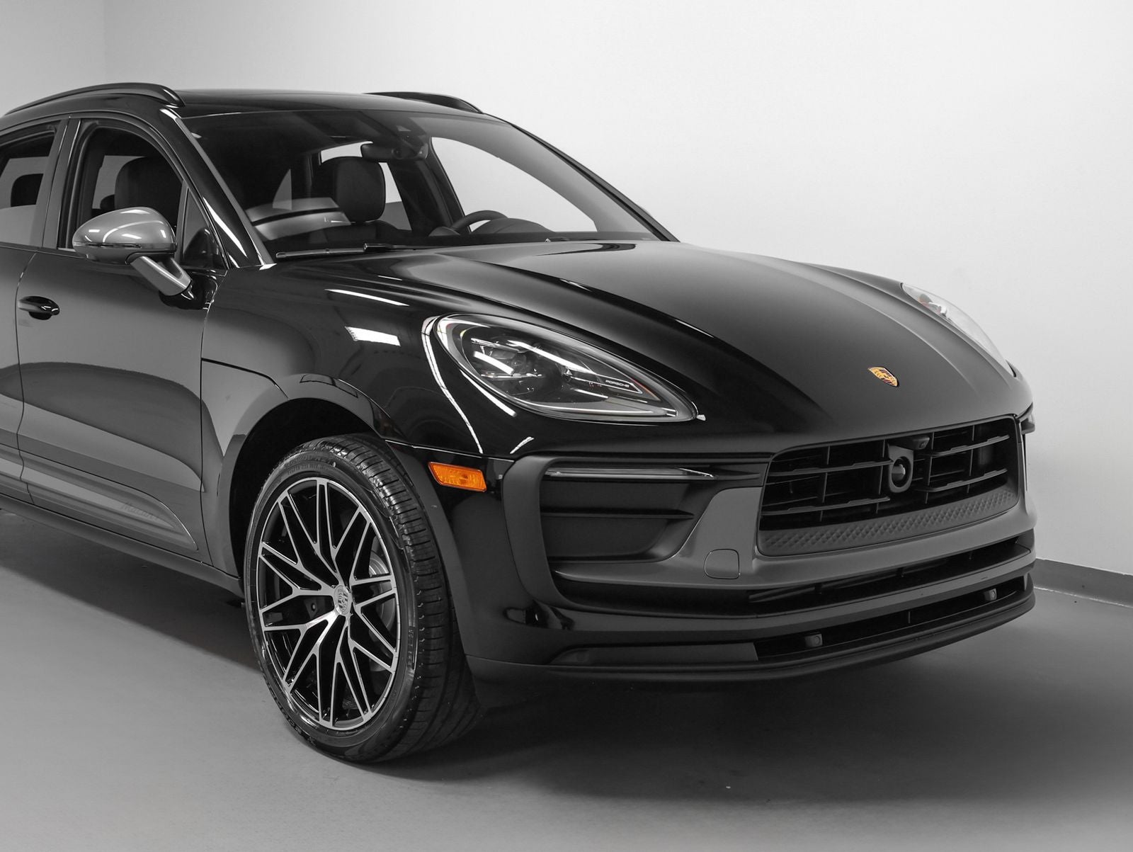 2026 Porsche Macan T