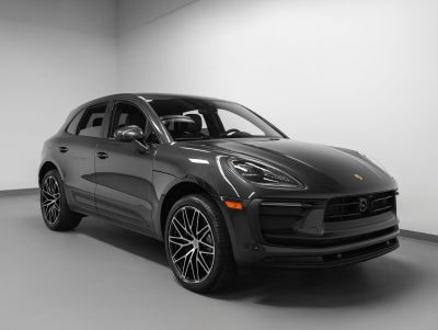 2026 Porsche Macan Macan