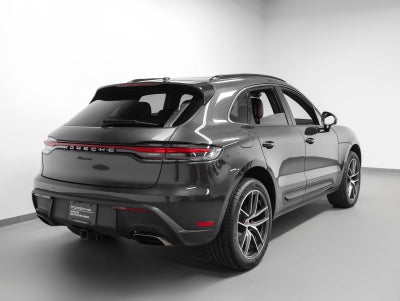 2023 Porsche Macan Base