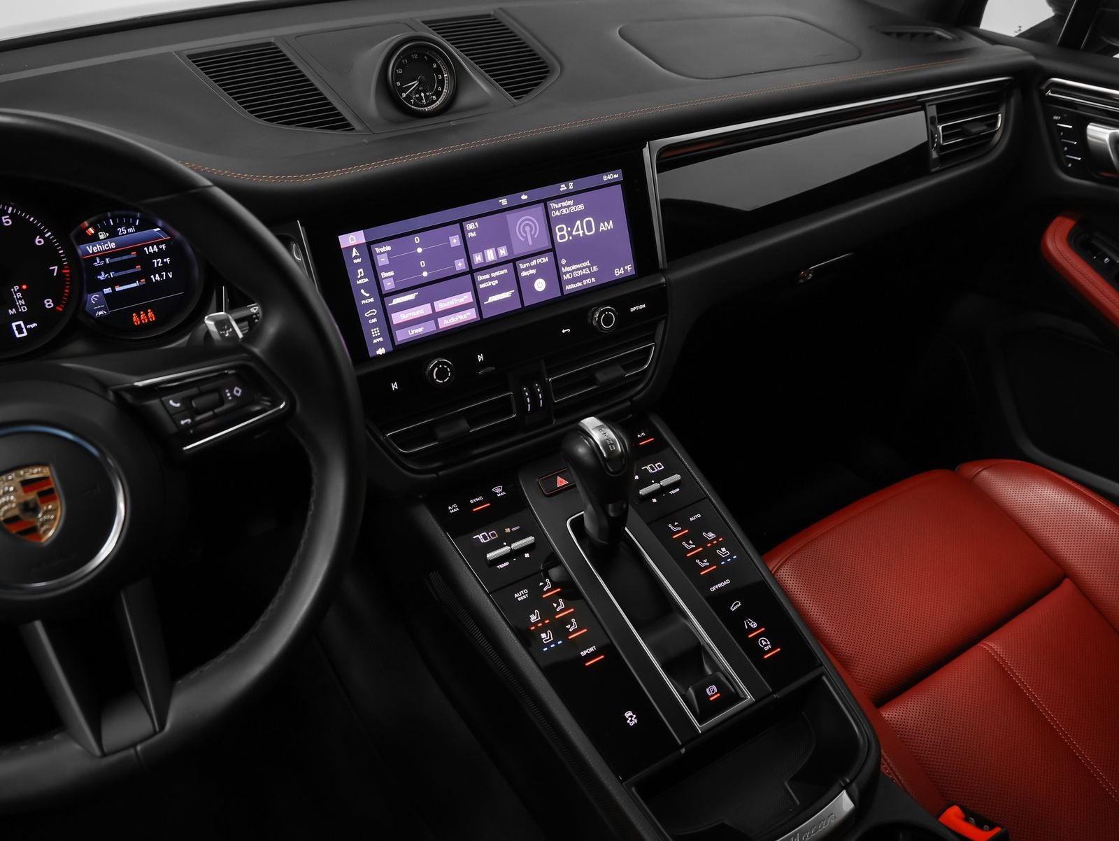 2023 Porsche Macan Base