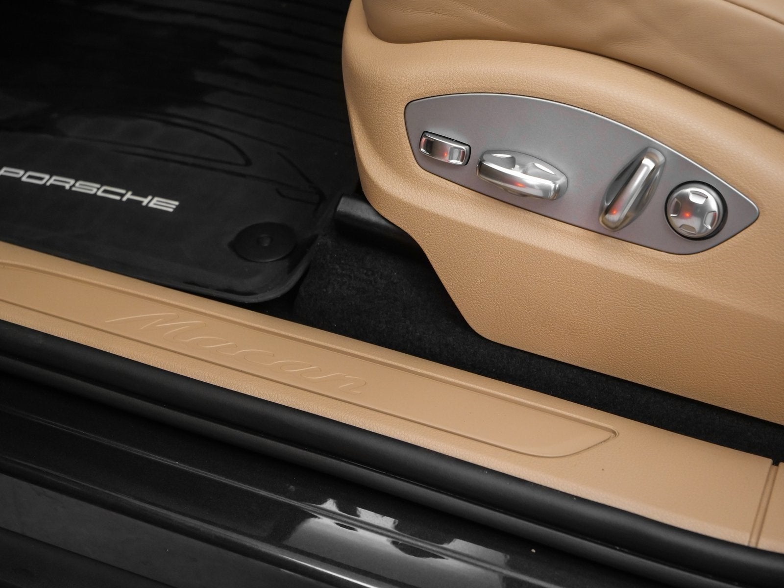 2025 Porsche Macan Macan