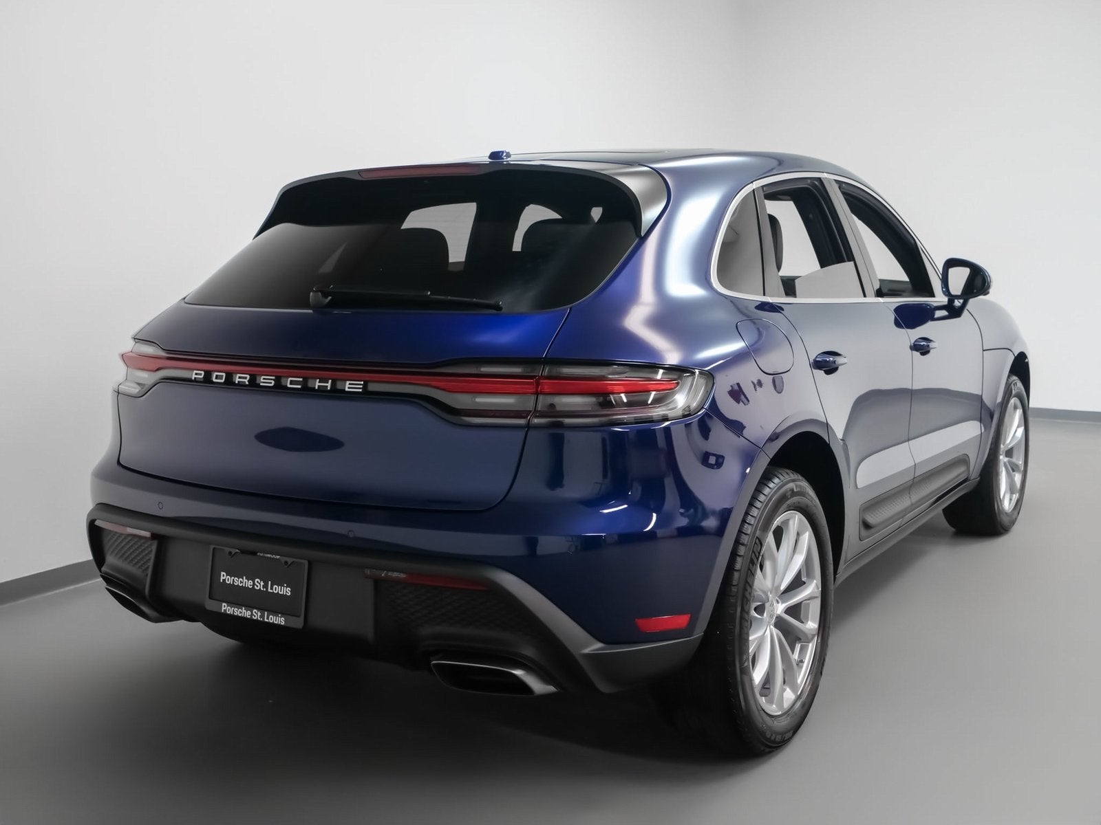 2025 Porsche Macan Macan