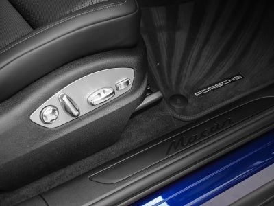 2025 Porsche Macan Macan