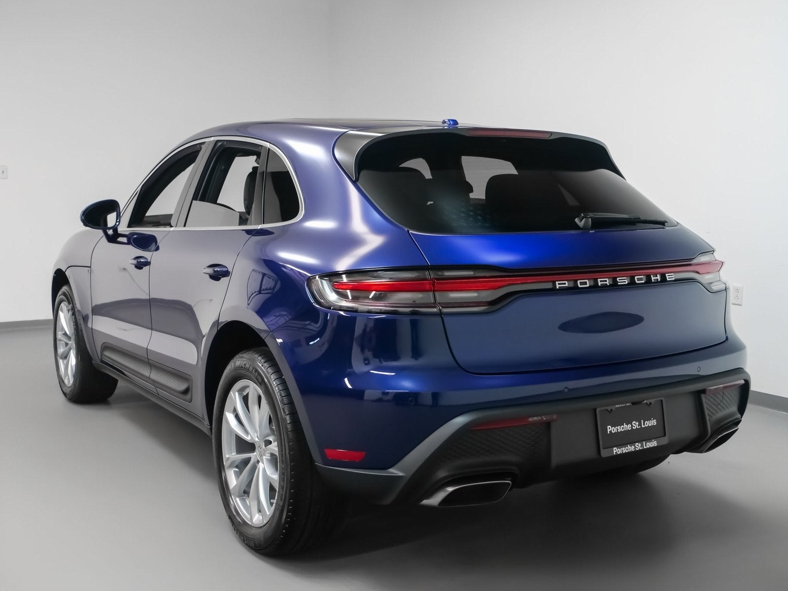 2025 Porsche Macan Macan