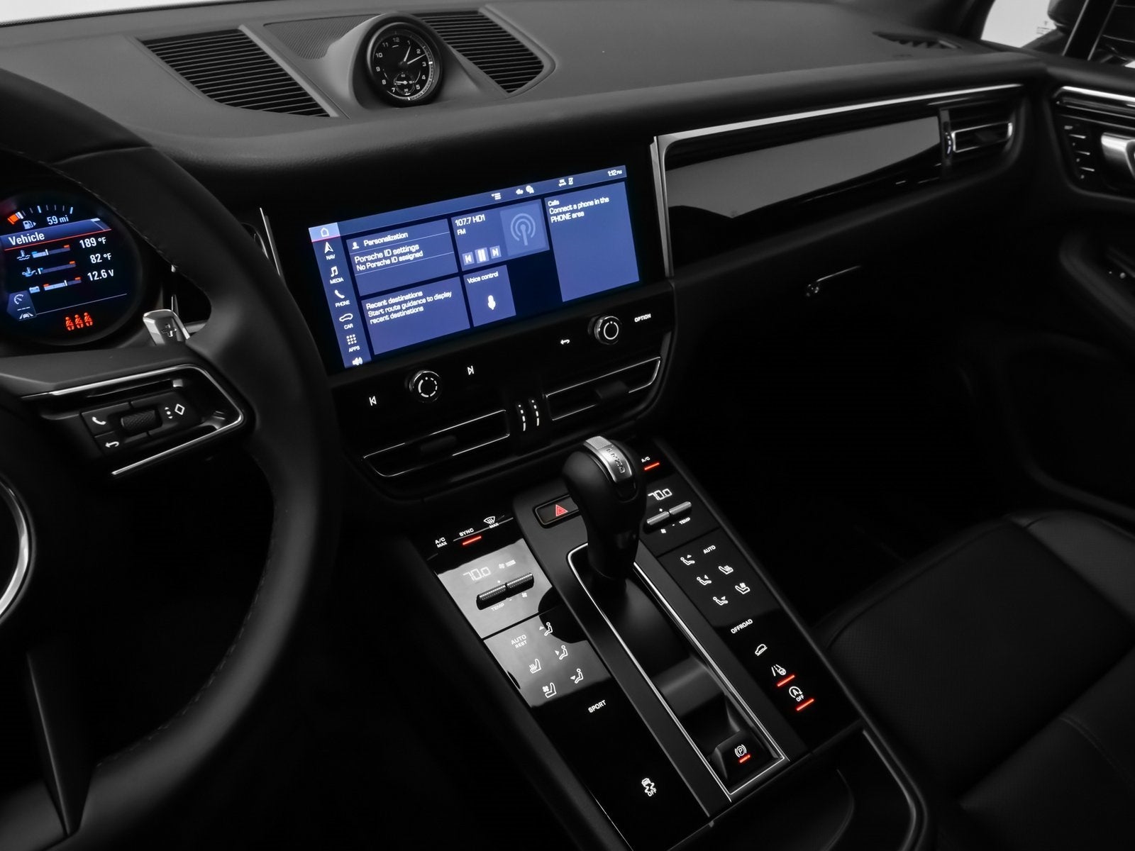 2025 Porsche Macan Macan