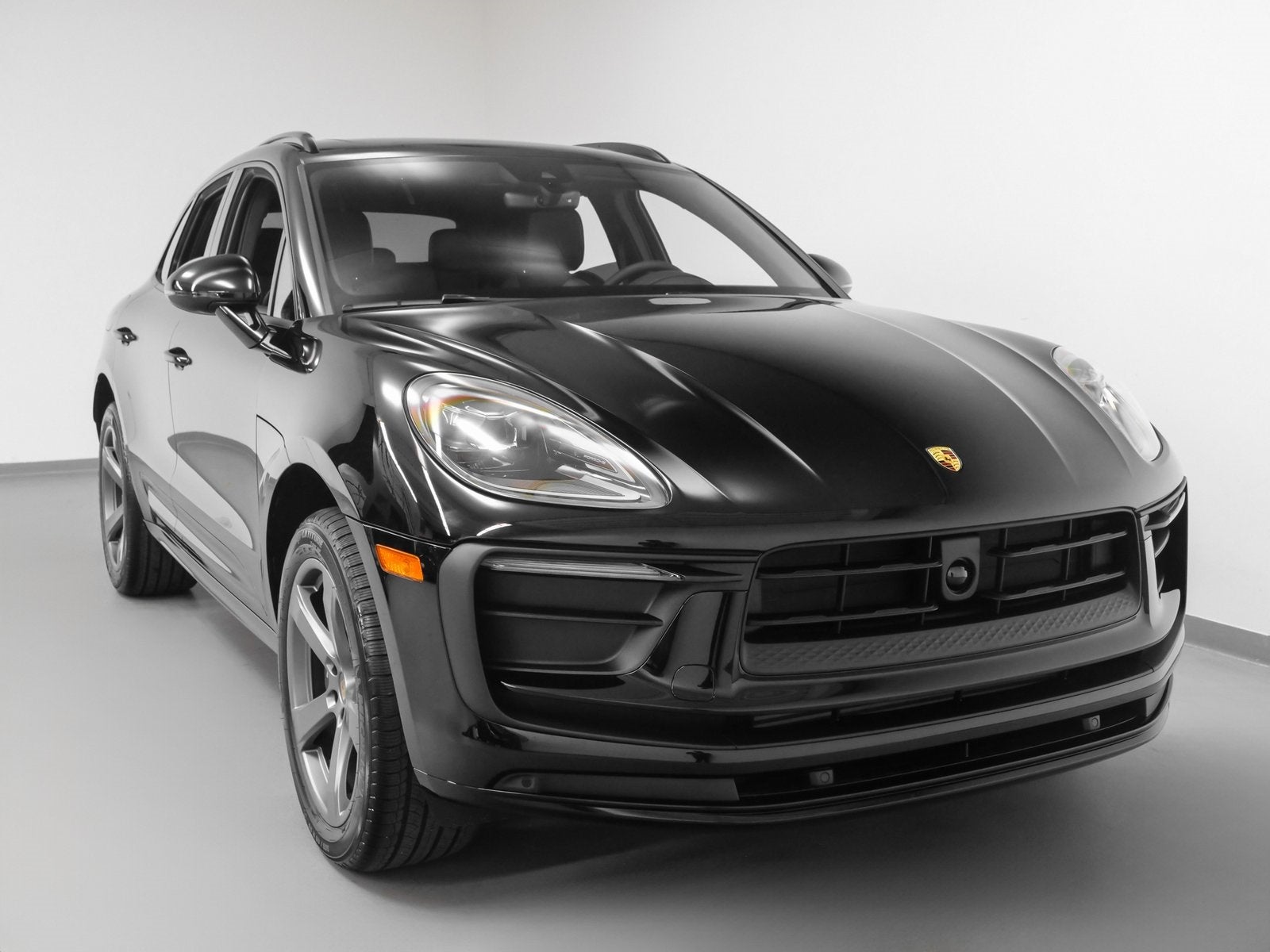 2025 Porsche Macan Macan