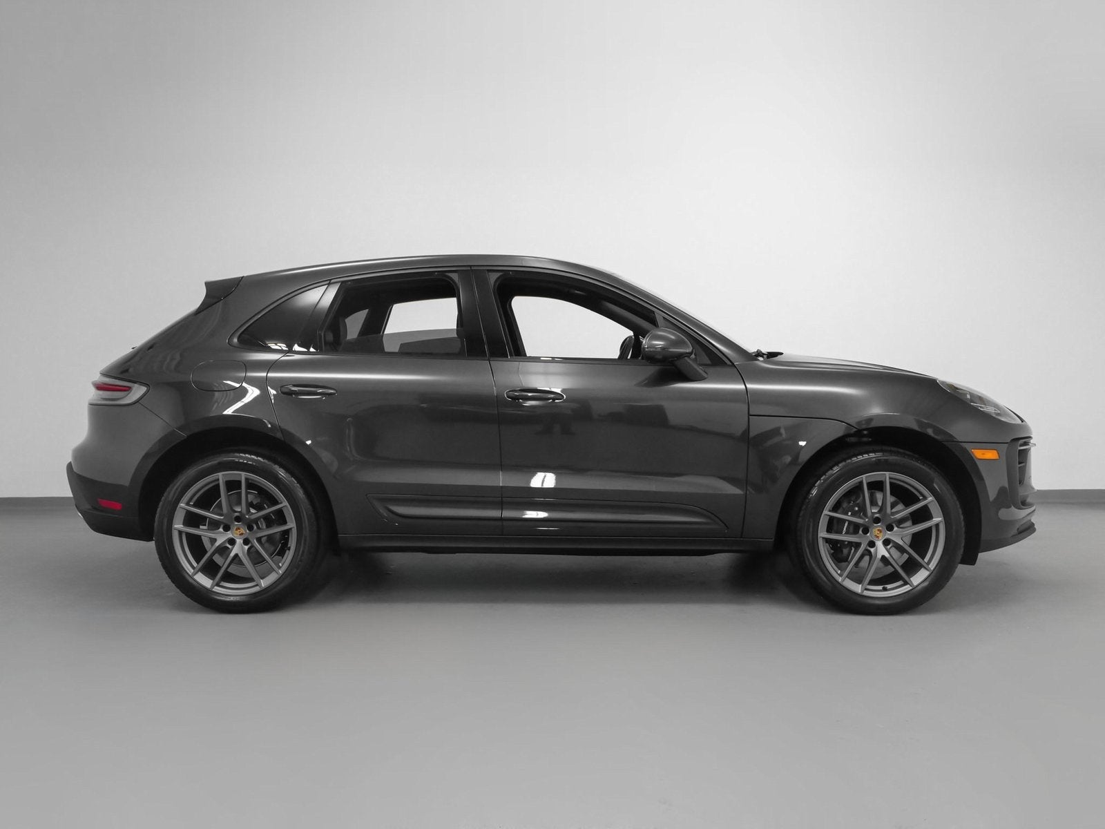 2025 Porsche Macan Macan