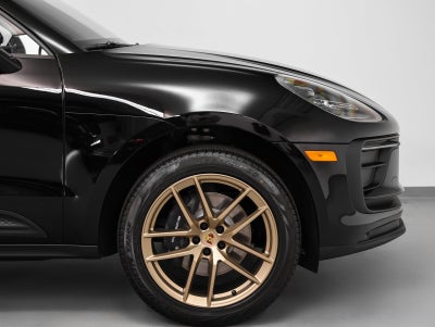 2025 Porsche Macan Macan