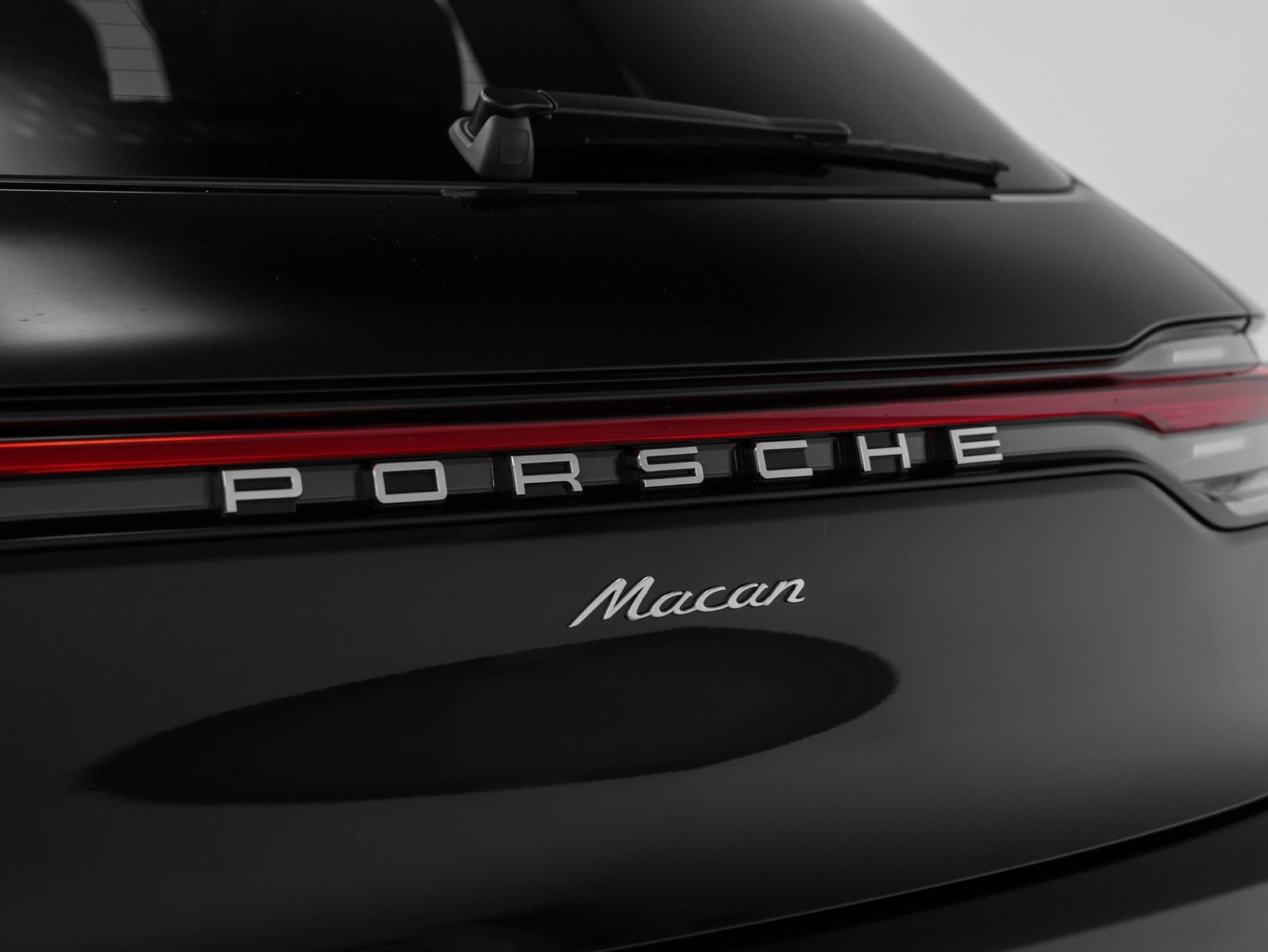 2025 Porsche Macan Macan