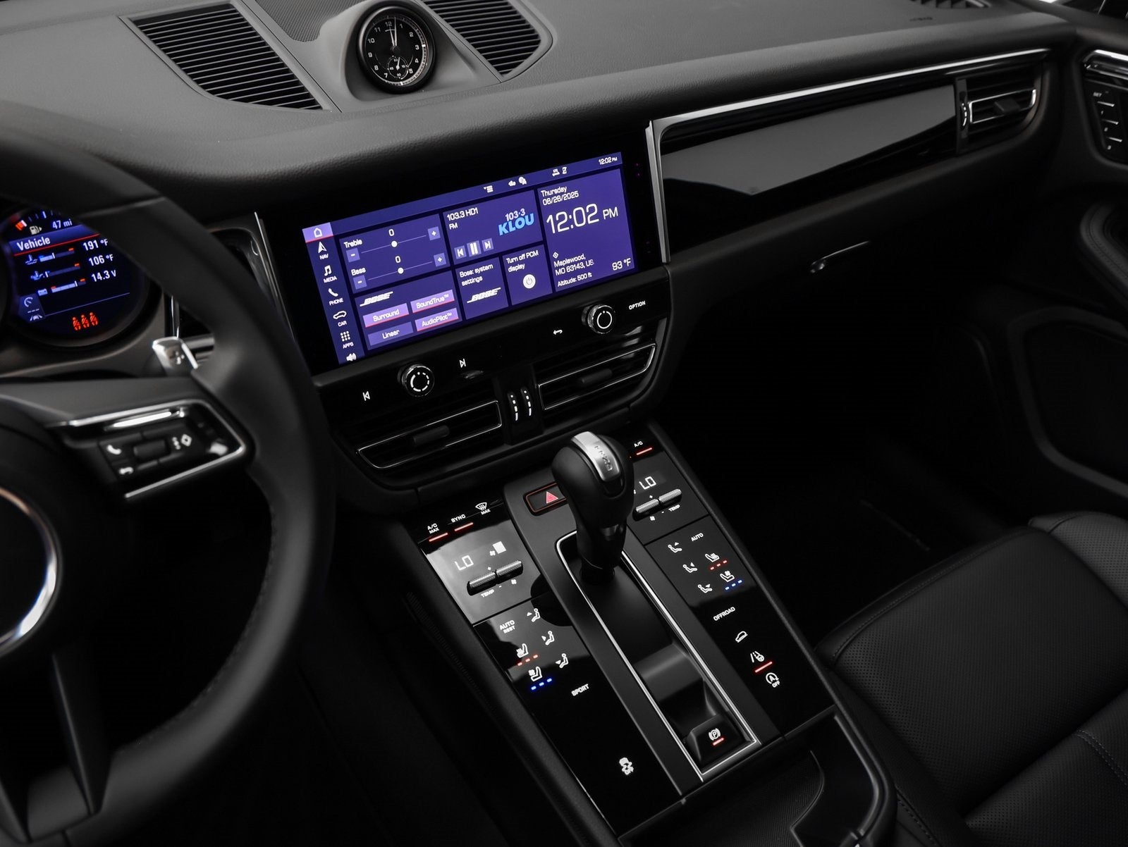 2025 Porsche Macan Macan