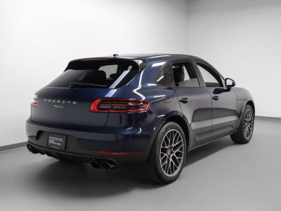 2018 Porsche Macan Macan Sport Edition