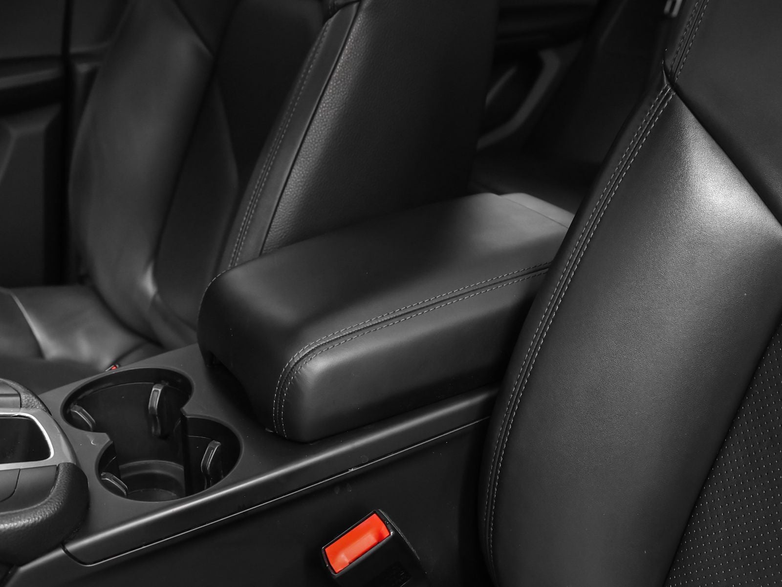 2018 Porsche Macan Macan Sport Edition