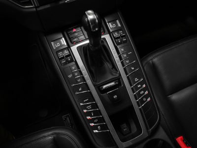 2018 Porsche Macan Macan Sport Edition