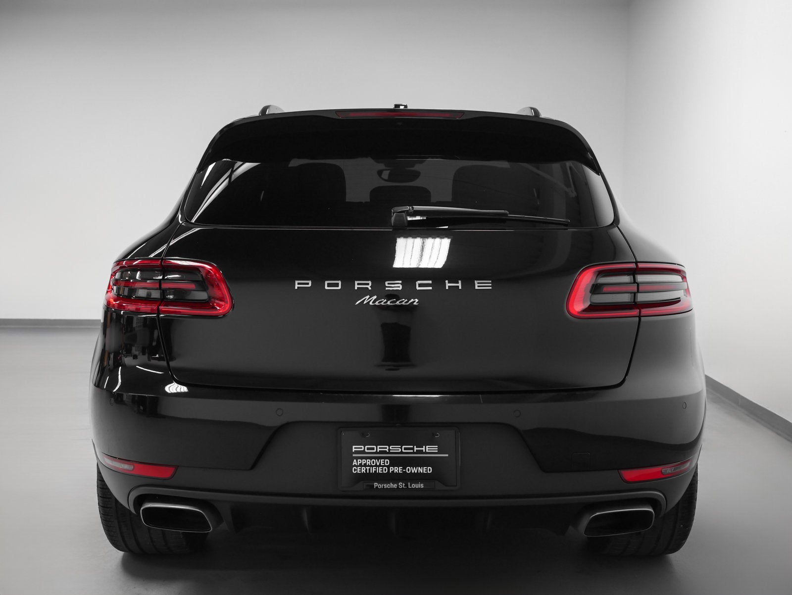 2018 Porsche Macan Base