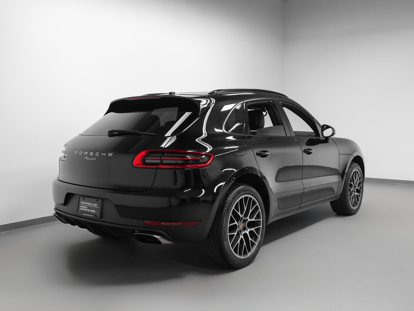 2018 Porsche Macan Base