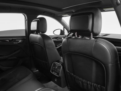 2018 Porsche Macan Base