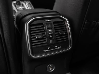 2018 Porsche Macan Base