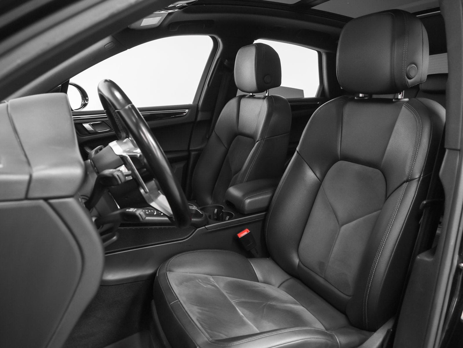 2018 Porsche Macan Base