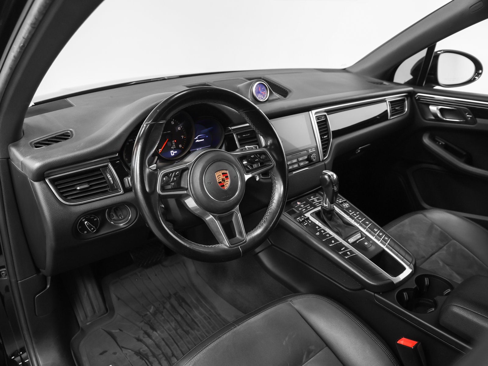 2018 Porsche Macan Base
