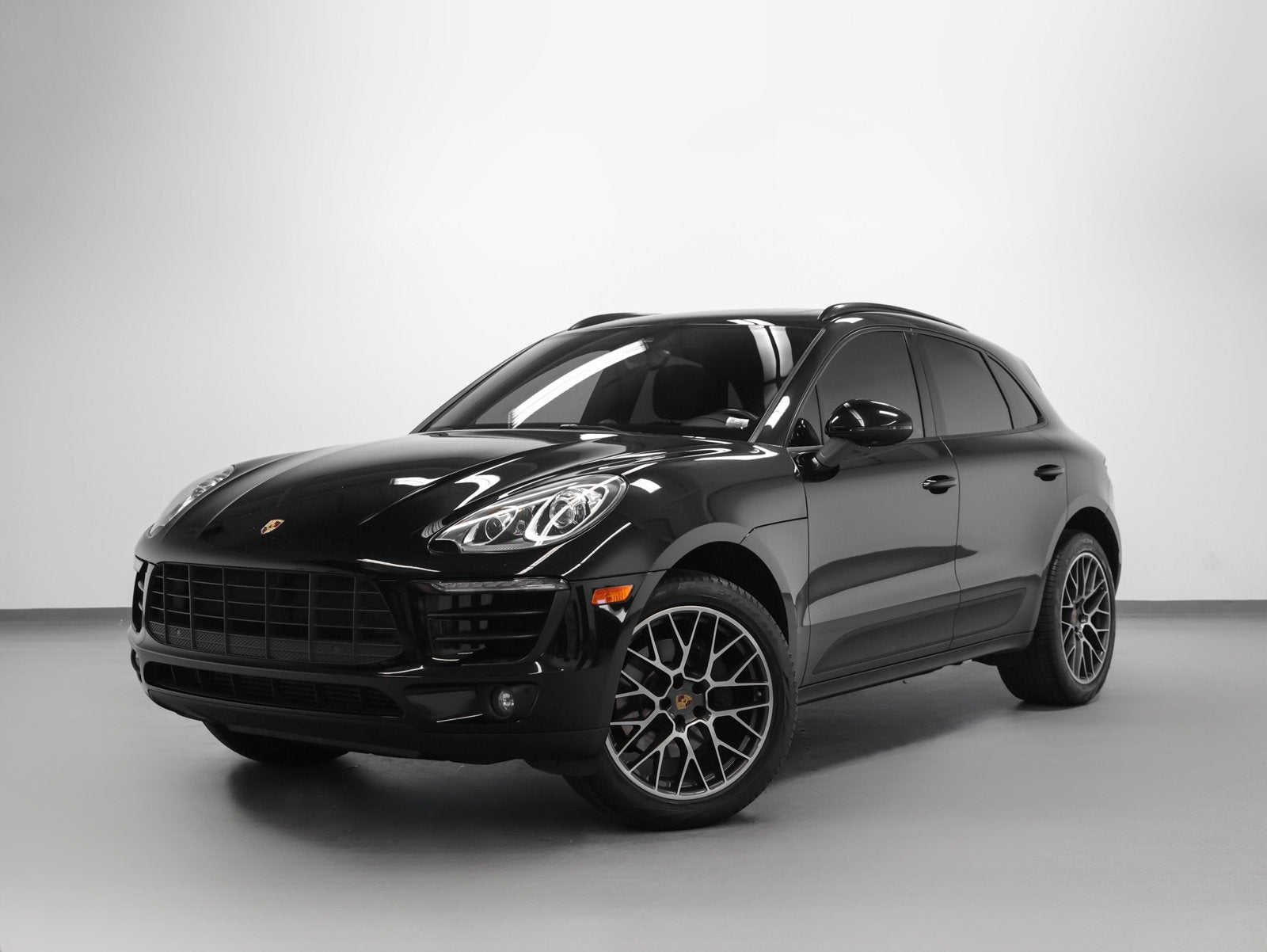 2018 Porsche Macan Base