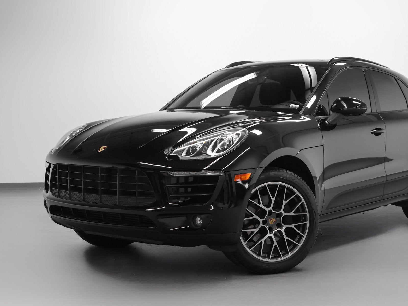 2018 Porsche Macan Base