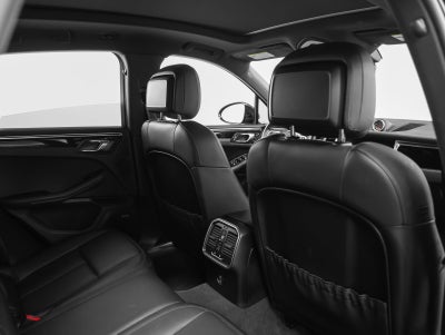2021 Porsche Macan Macan