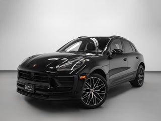 2023 Porsche Macan Base