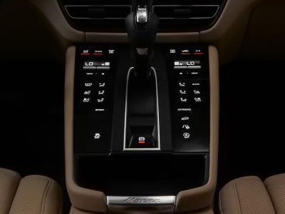 2025 Porsche Macan Macan