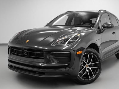 2025 Porsche Macan Macan