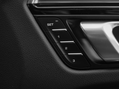 2025 Porsche Macan Macan