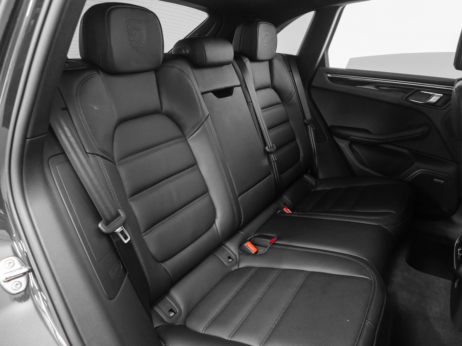 2025 Porsche Macan Macan