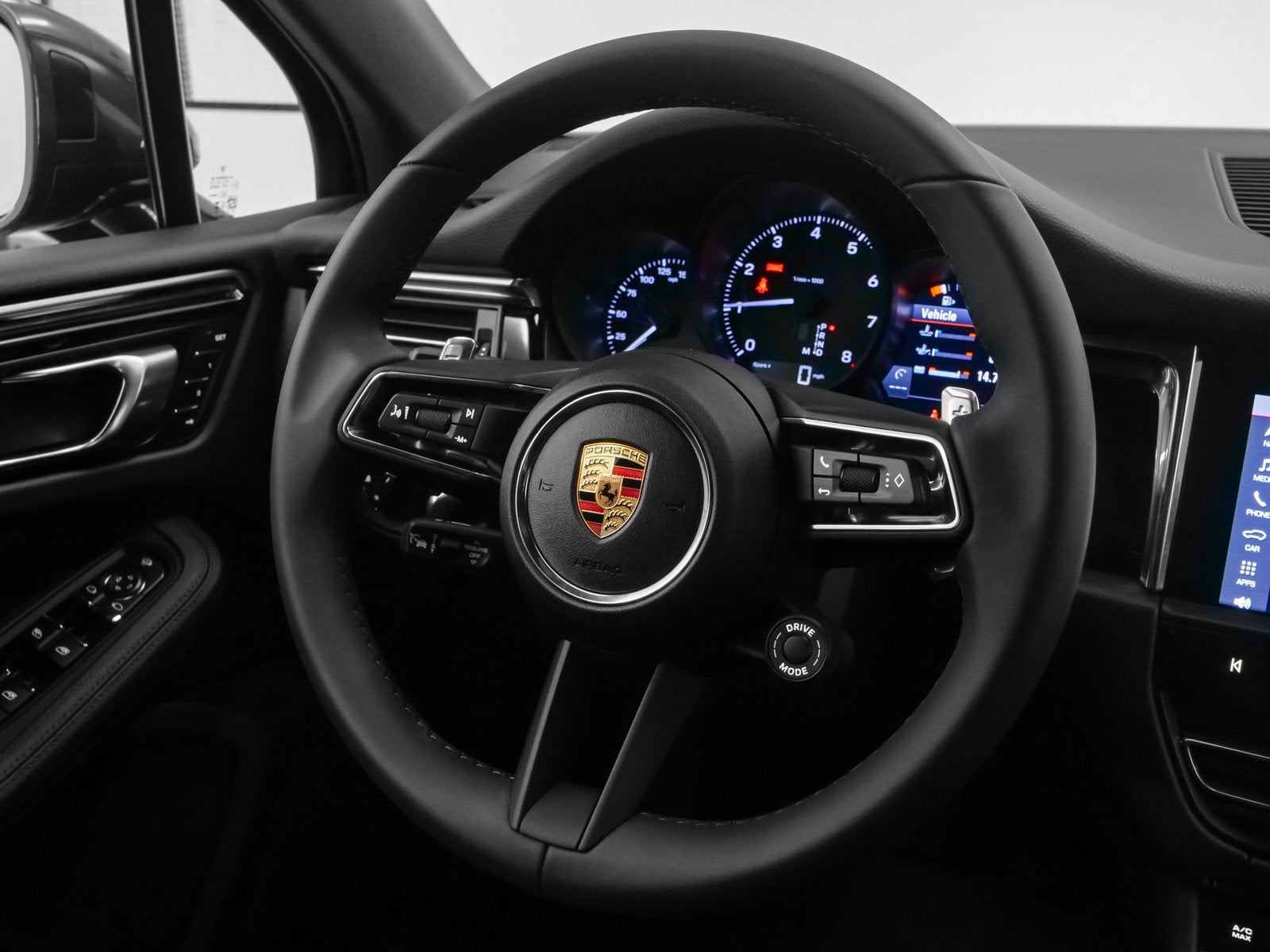 2025 Porsche Macan Macan