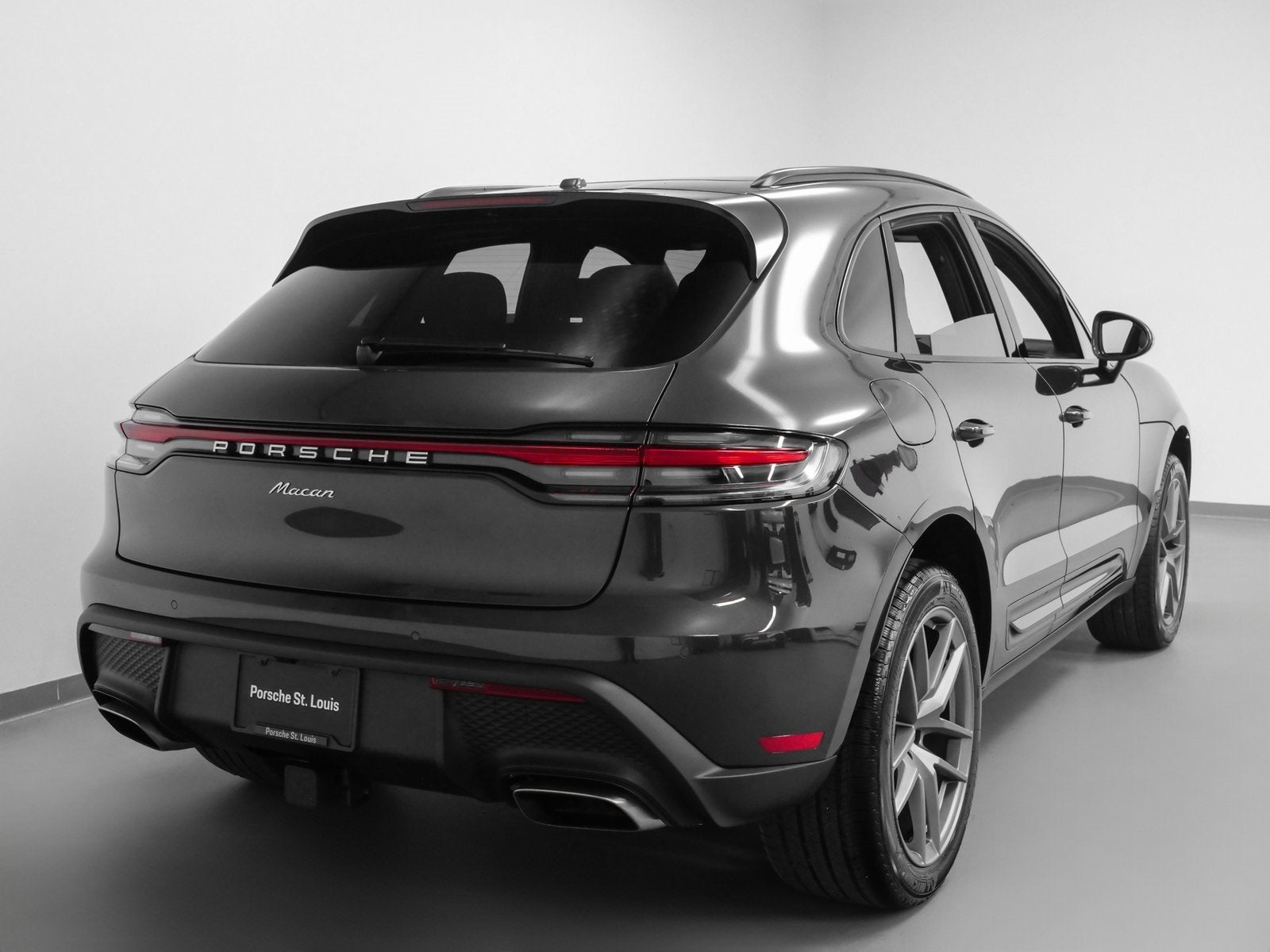 2025 Porsche Macan Macan