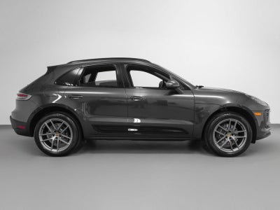 2025 Porsche Macan Macan