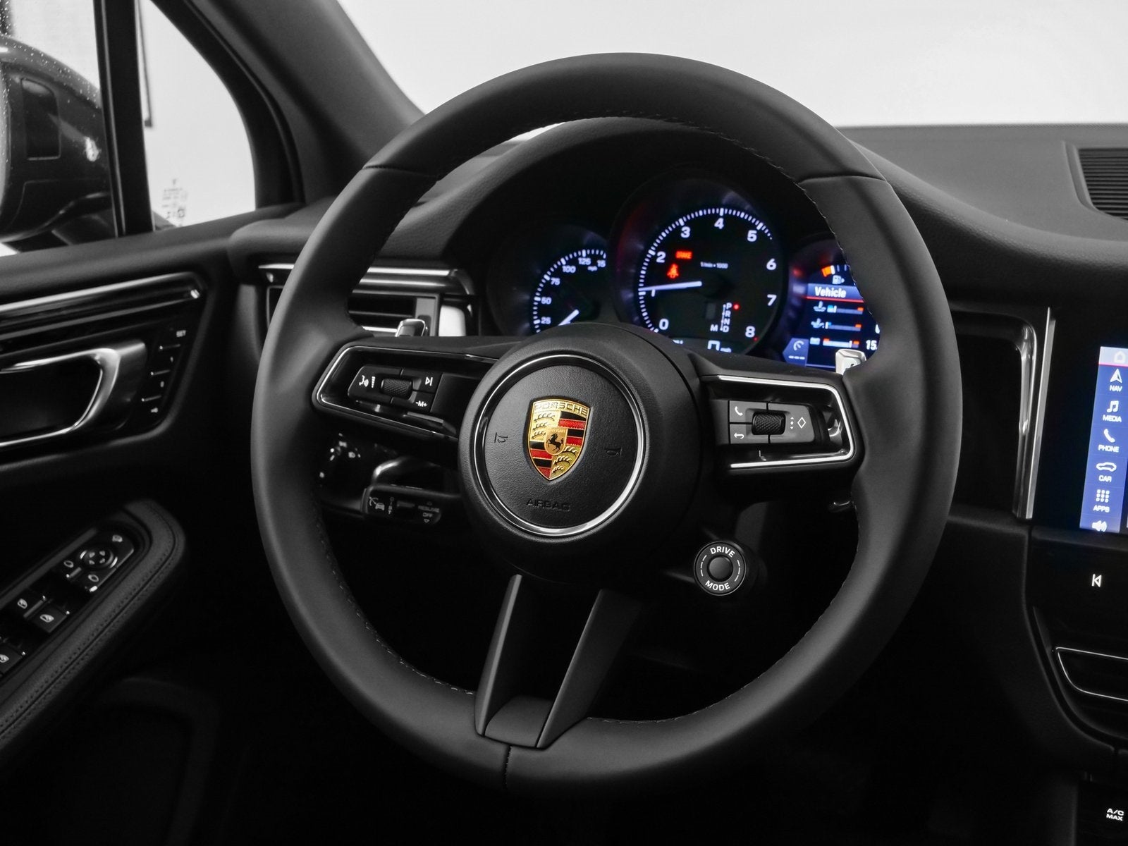 2025 Porsche Macan Macan