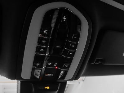 2025 Porsche Macan Macan