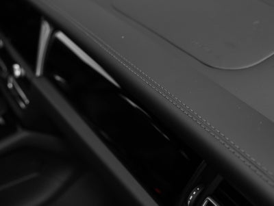 2025 Porsche Macan Macan T