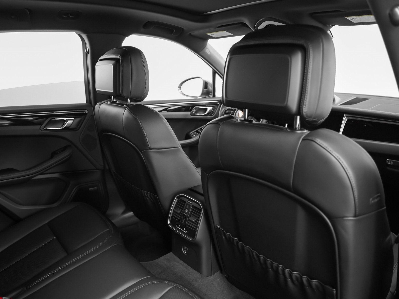 2025 Porsche Macan Macan T