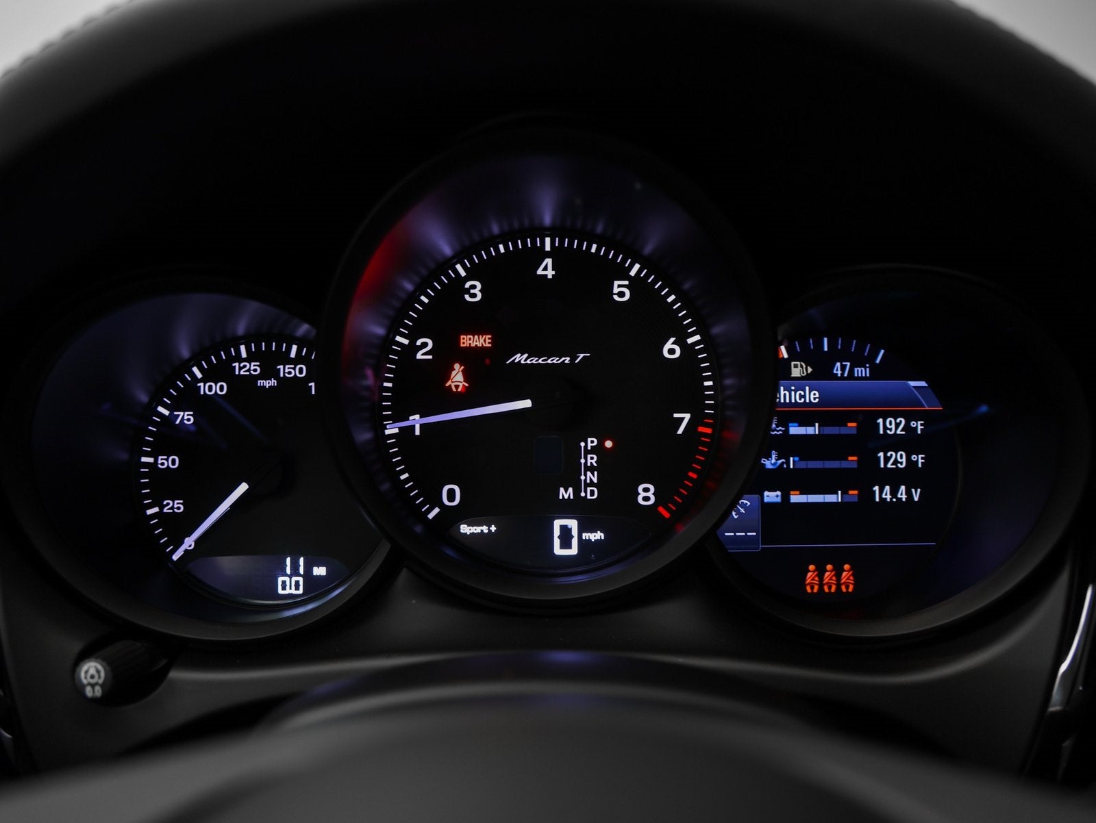 2025 Porsche Macan Macan T