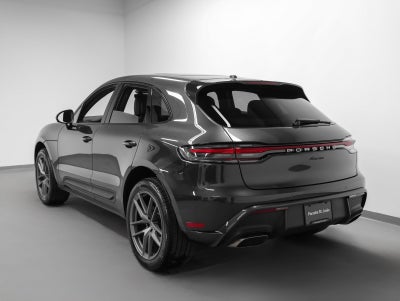 2025 Porsche Macan Base