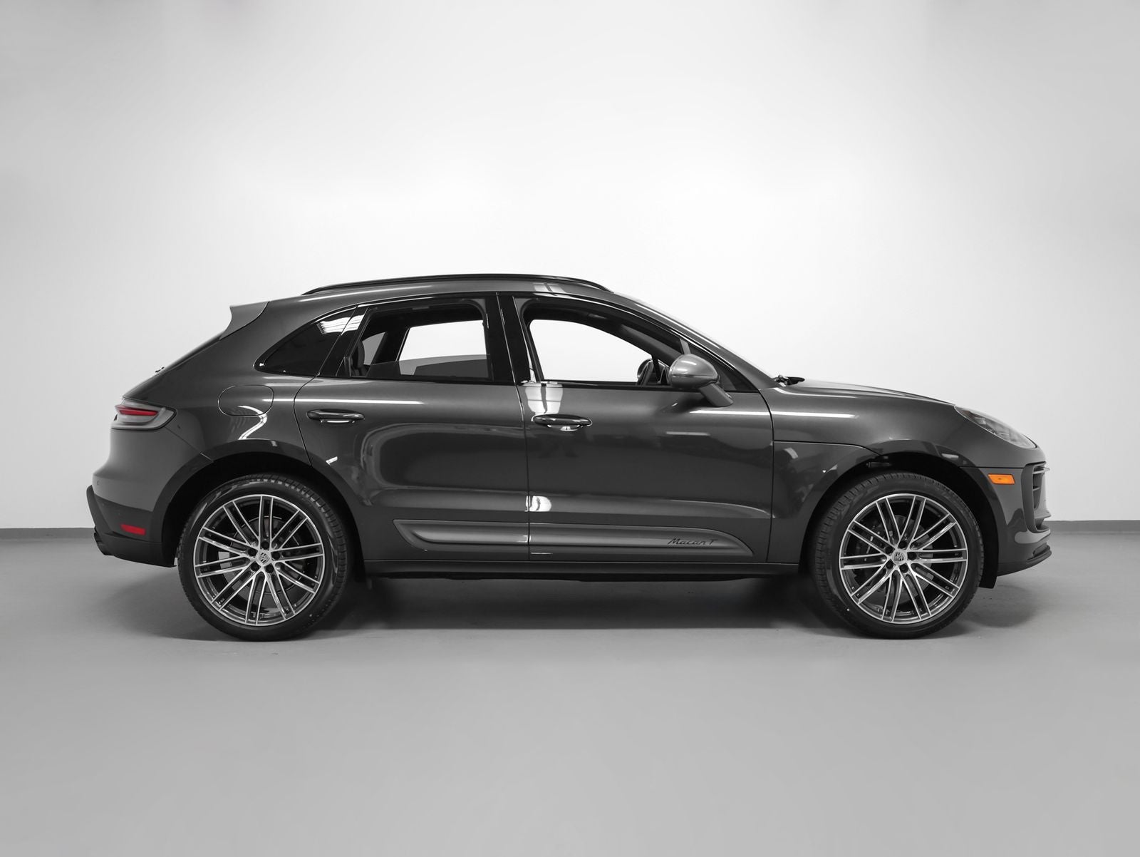 2026 Porsche Macan T