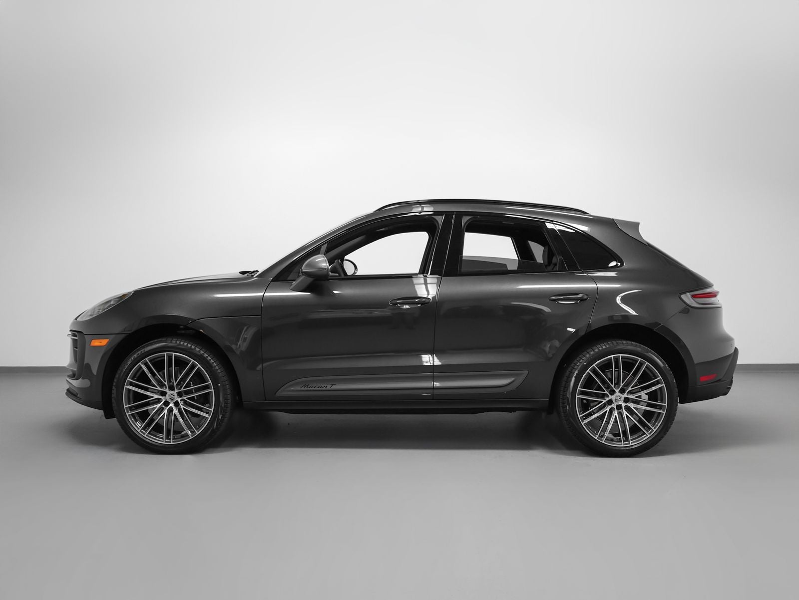 2026 Porsche Macan T